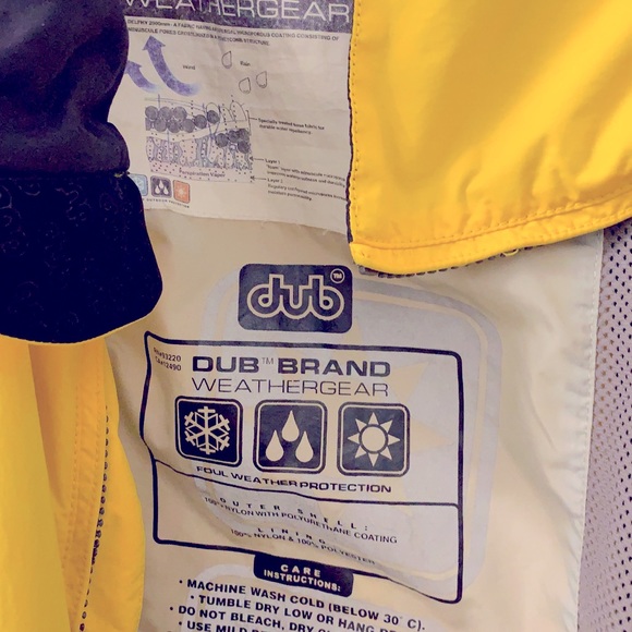 Vintage DUB all-weather proof snowboarding jacket.  Excellent condition!  XL - Picture 1 of 10